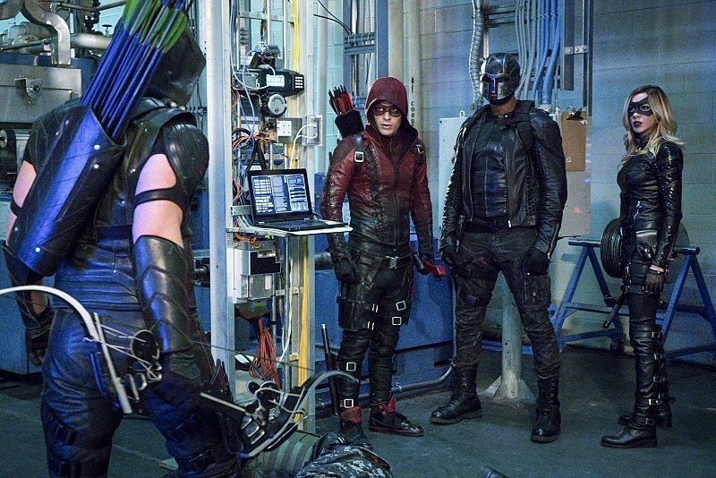 Arrow -- "Unchained" -- Image AR412A_0054b.jpg -- Pictured (L-R): Stephen Amell as Green Arrow, Colton Haynes as Arsenal, David Ramsey as John Diggle and Katie Cassidy as Black Canary -- Photo: Liane Hentscher/ The CW -- ÃÂ© 2016 The CW Network, LLC. All Rights Reserved.