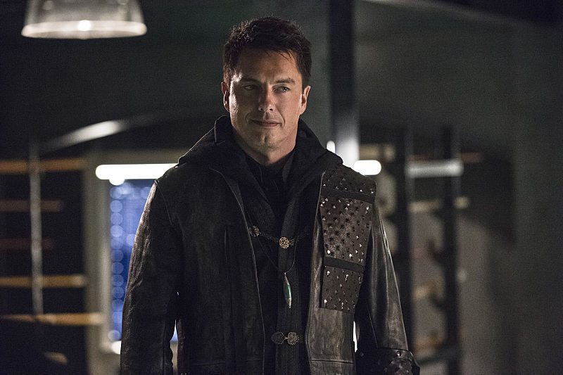 The Flash -- "Legends of Today" -- Image FLA208B_0203b.jpg -- Pictured: John Barrowman as Malcolm Merlyn -- Photo: Cate Cameron/The CW -- ÃÂ© 2015 The CW Network, LLC. All rights reserved.