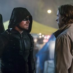 Arrow -- "So It Begins" -- Image AR506b_0134b.jpg -- Pictured: Stephen Amell as Oliver Queen/The Green Arrow -- Photo: Katie Yu/The CW -- ÃÂ© 2016 The CW Network, LLC. All Rights Reserved.