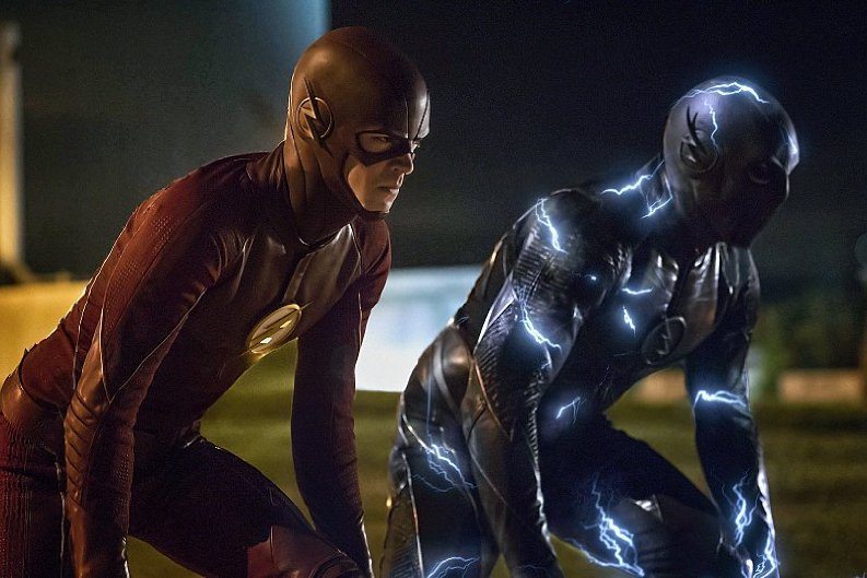 The-Flash-Season-2-Race