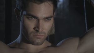 teen-wolf-1x12-Code-Breaker-tyler-hoechlin-24645698-1280-720