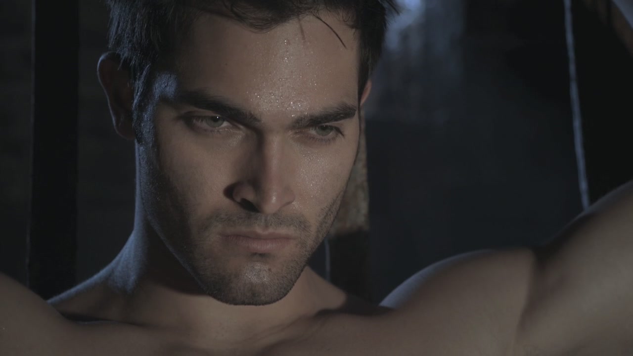 teen-wolf-1x12-Code-Breaker-tyler-hoechlin-24645698-1280-720 - Rain Man  Digital